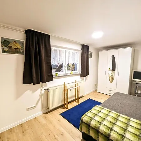 Ferienwohnung Lena In Schwerin- Wickendorf Schwerin  Exterior photo